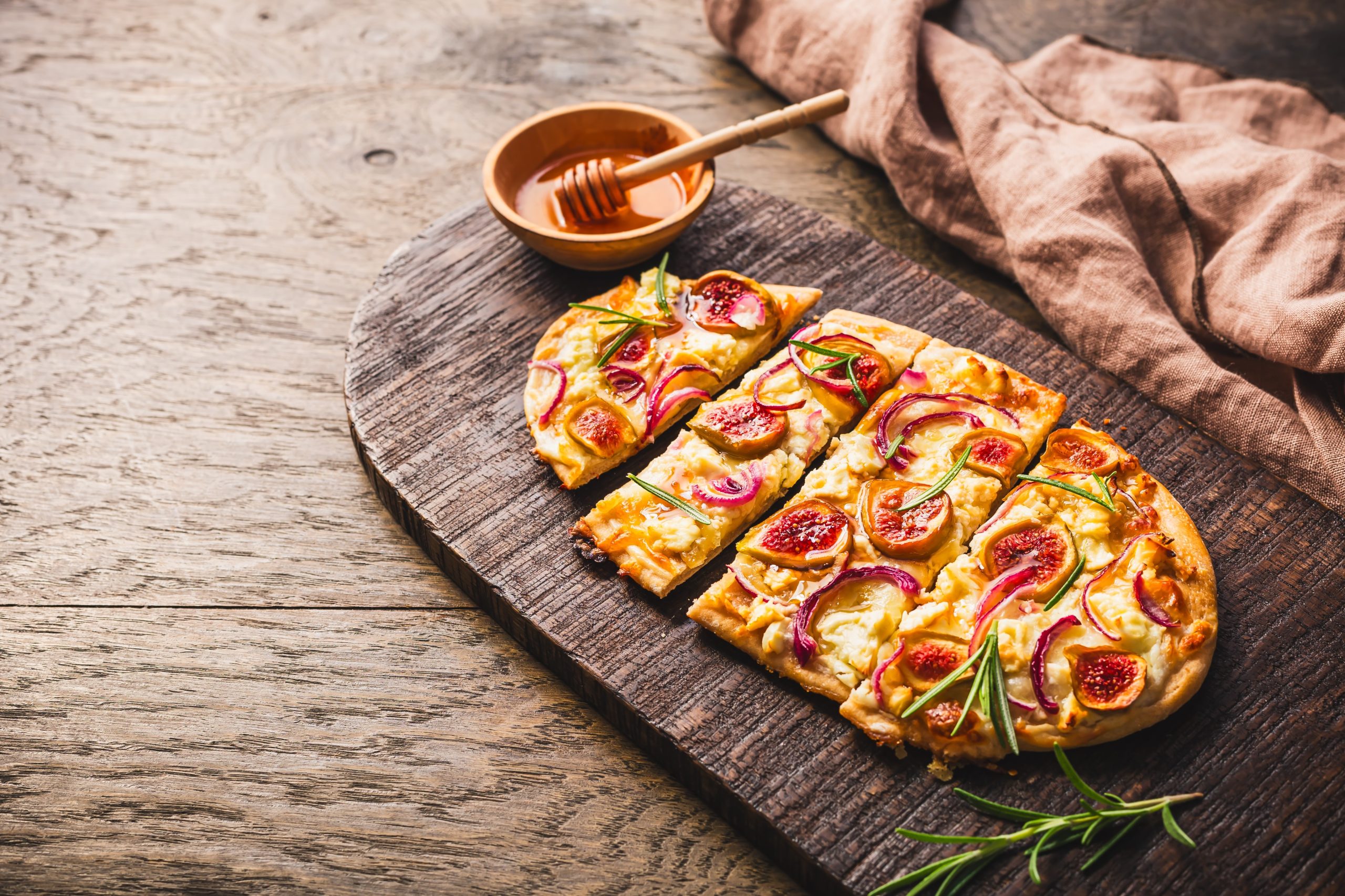pizza met bloemenhoning